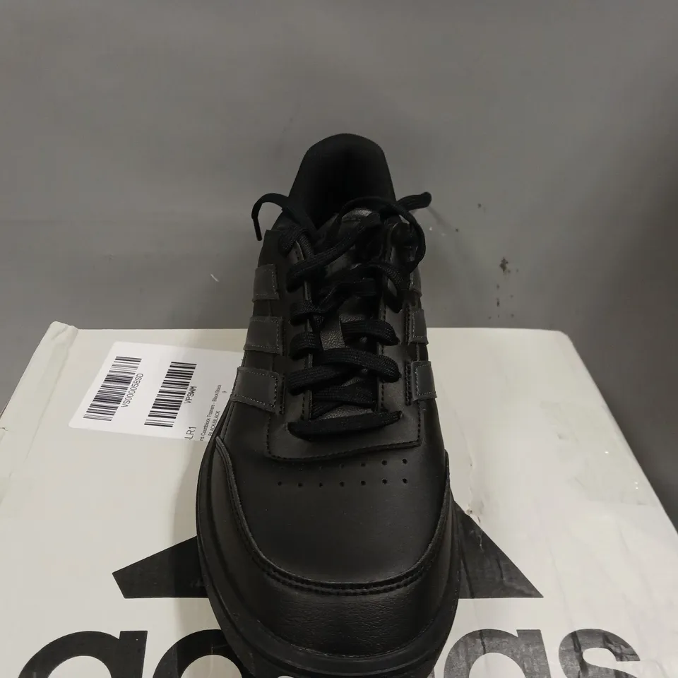 BOXED ADIDAS COURTBLOCK TRAINERS IN BLACK - SIZE 9