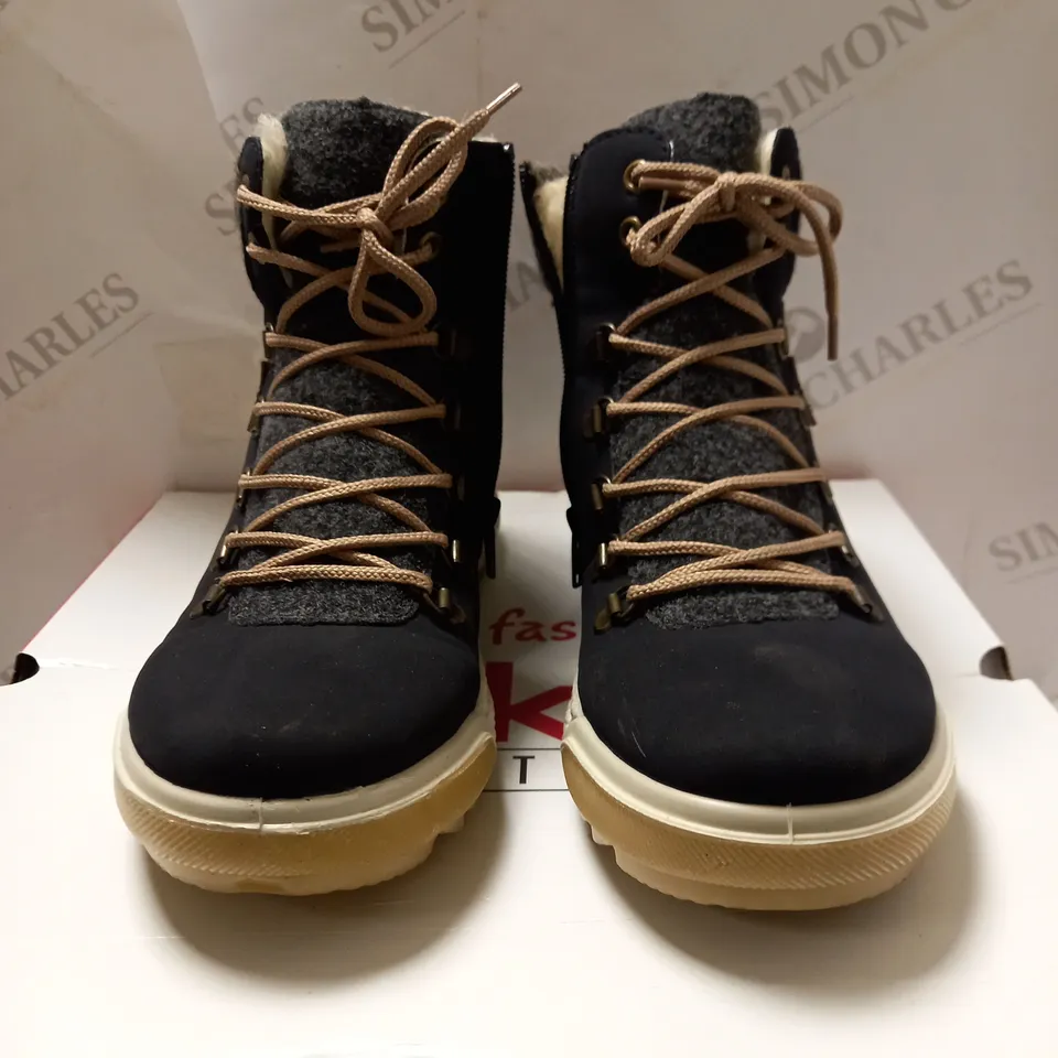 RIEKER LACE NAVY BOOT - SIZE 5