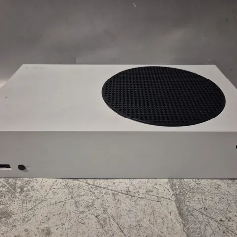 MICROSOFT XBOX SERIES S GAMES CONSOLE