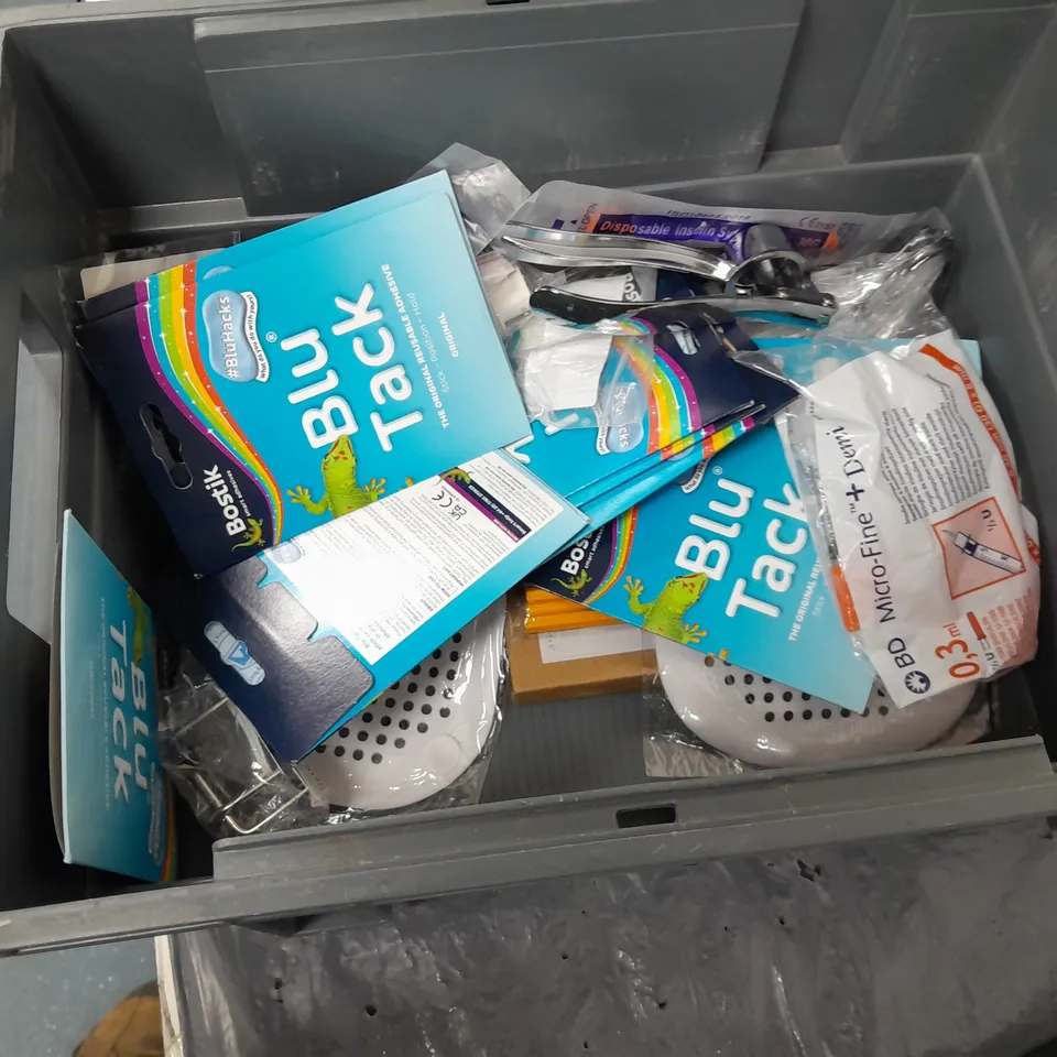 TOTE OF APPROXIMATELY 15 ASSORTED HOUSEHOLD ITEMS TOO INCLUDE BLU TACK, ICE BALL MOLDS, AND DOG CHEW TOY ETC. 