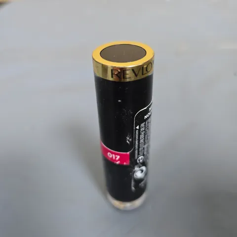 APPROXIMATELY 30 REVLON LOVE IS ON LIPSTICKS - 017
