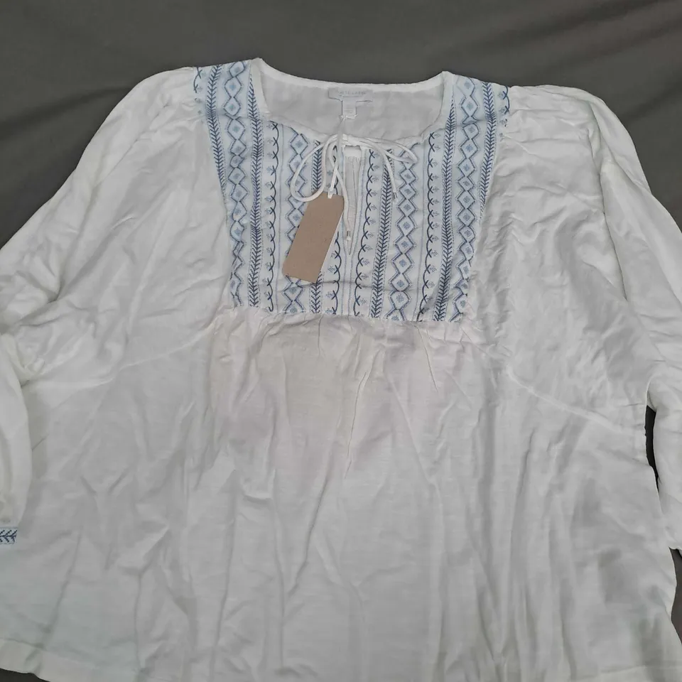 WHITE STUFF EMBROIDED YOKE JERSEY PRETTY BLOUSE IN WHITE - SIZE 18