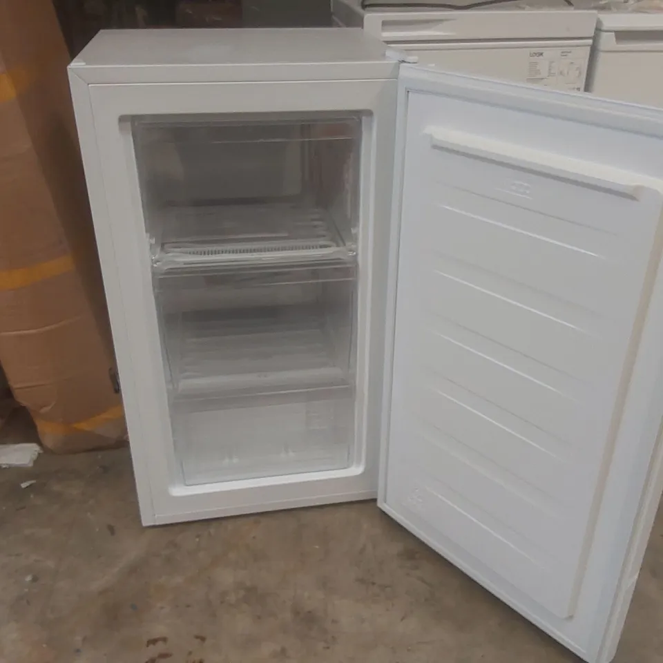 LOGIK LUF48W23 UNDERCOUNTER FREEZER - WHITE