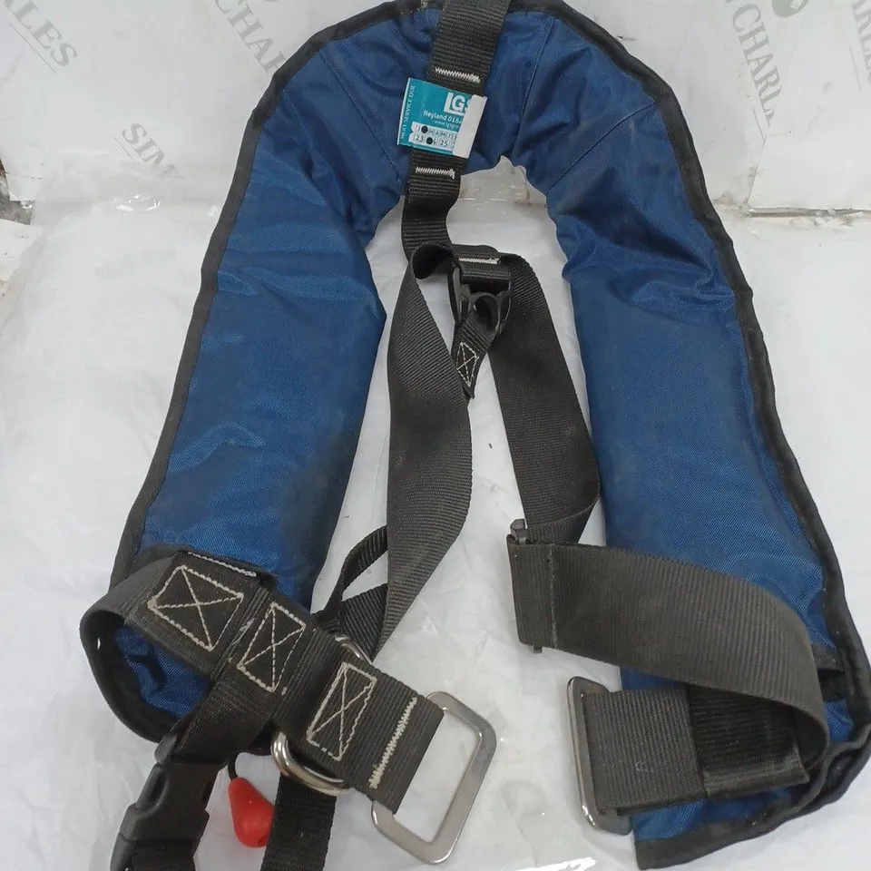 UNBOXED ADEC MARINE DECK SAFETY HARNESS CONFORMS TO ISO12401