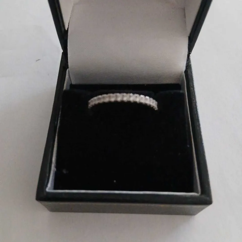 TEN ASSORTED STERLING SILVER RINGS