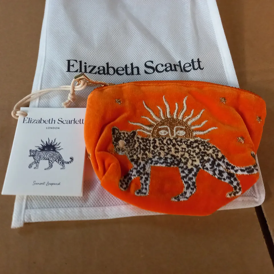 ELIZABETH SCARLETT ORANGE COIN PURSE