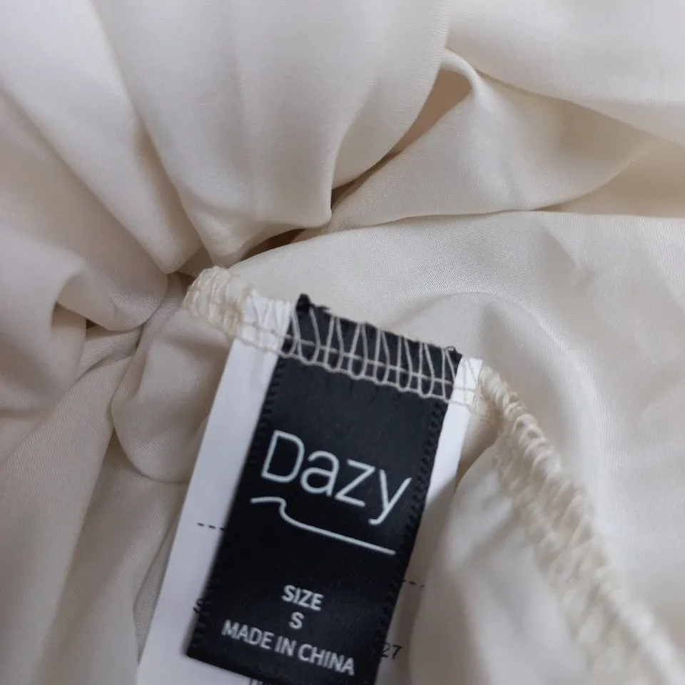 DAZY WHITE DRESS – SIZE S