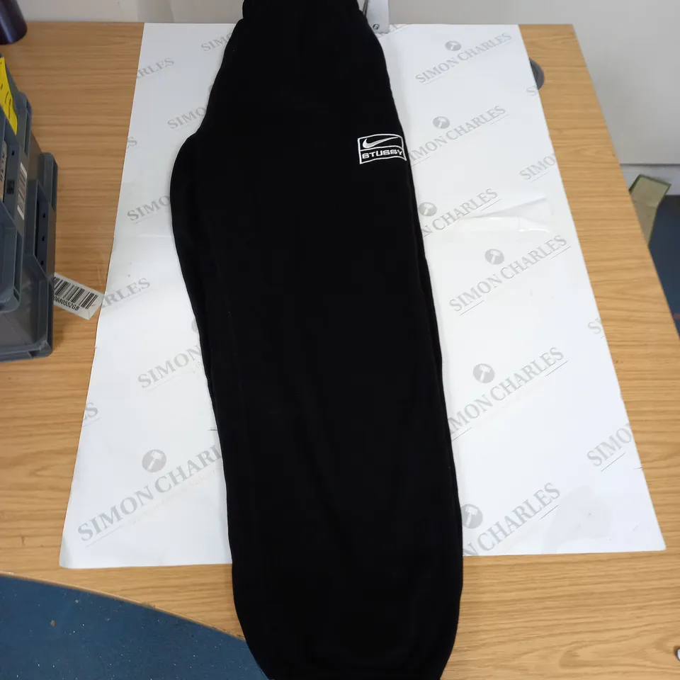 BLACK NIKE STUSSY JOGGERS SIZE MEDIUM