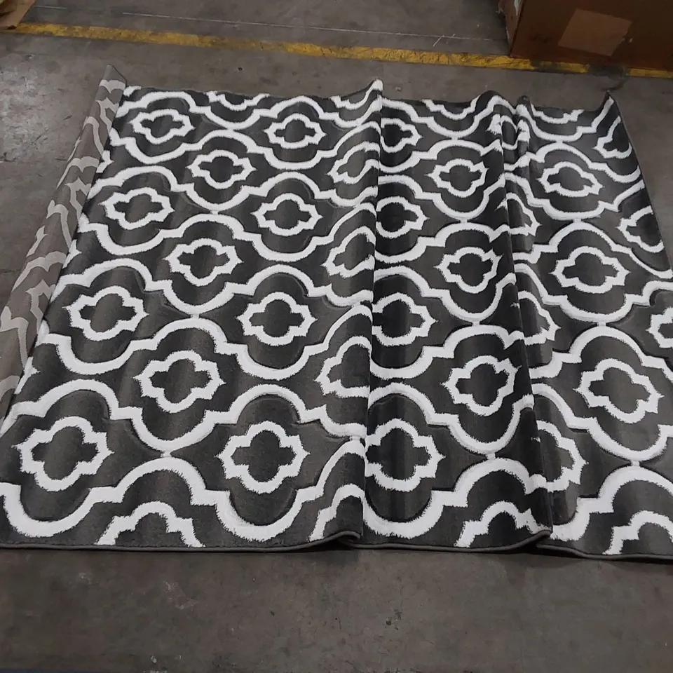 MODERN TRENDZ RUG - GREY // SIZE: 160 X 220cm