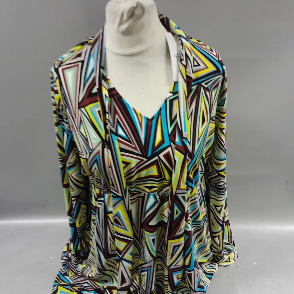 WOMENS PATTERN SHIRT DRESS SIZE 16