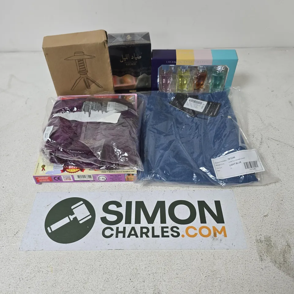 APPROXIMATELY 25 ASSORTED ITEMS TO INCLUDE SANKOM SUPPORT BRA, LAGHMANI SIGNATURE COLLECTION, EMRECO BLOUSE, ETC - COLLECTION ONLY