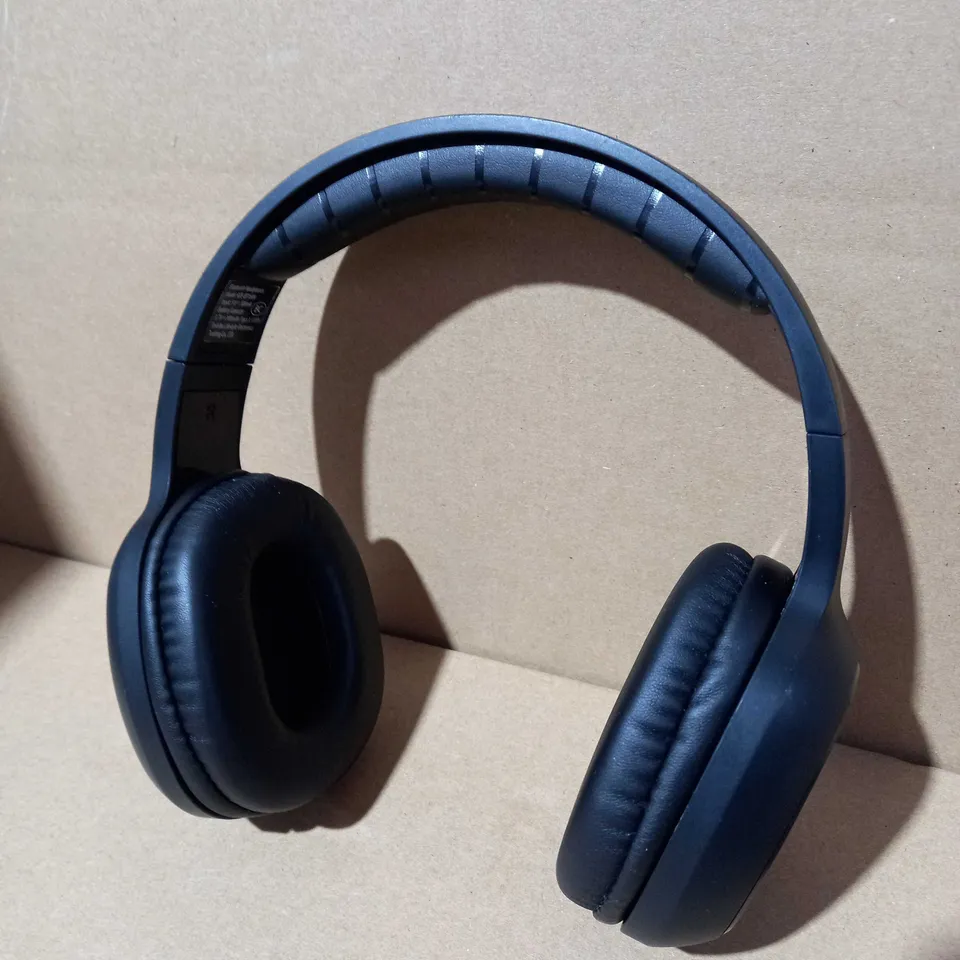 TOSHIBA BLUETOOTH HEADPHONES RZE-BT160H