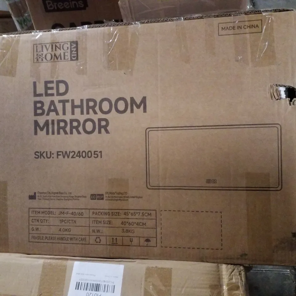 BOXED LIVING AND HOME LED BATHROOM MIRROR 40×60×4CM