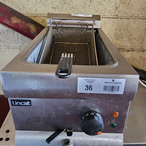LINCAT DF33 TABLETOP ELECTRIC FRYER