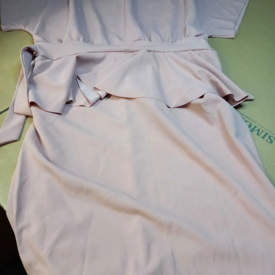 BOOHOO BLUSH PEPLUM DRESS - SIZE 18