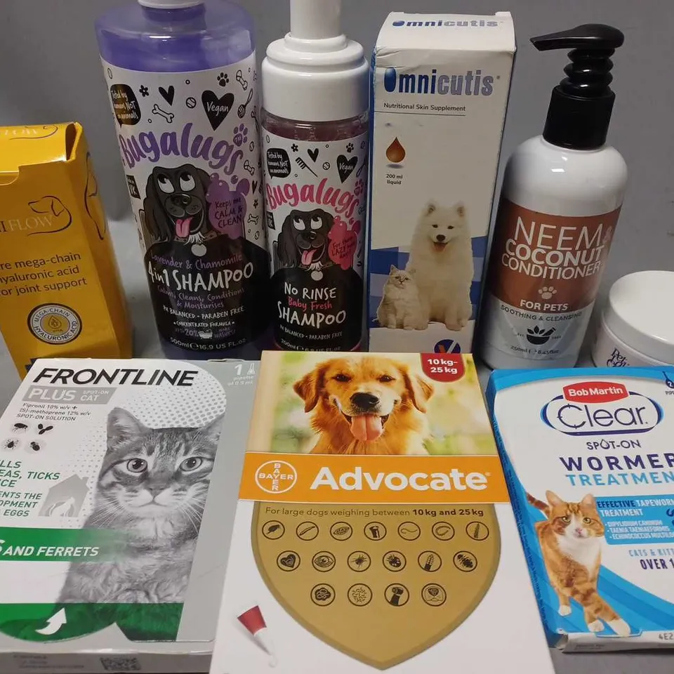 APPROX 15 ASSORTED PET SUPPLIES TO INCLUDE CAT WORMING TREATMENT, SHAMPOO, SKIN SUPPLEMENTS, ETC 