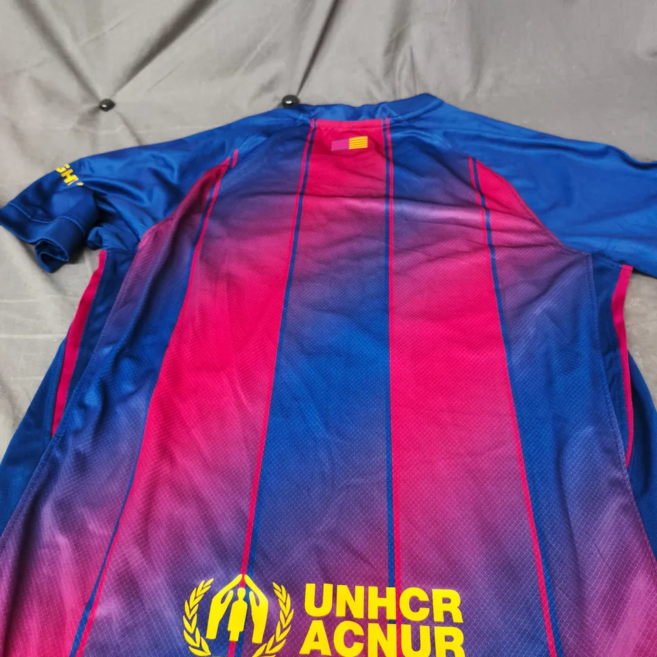 FC BARCELONA NIKE SIGNED FOOTBALL JERSEY WITH UNHCR LOGO L