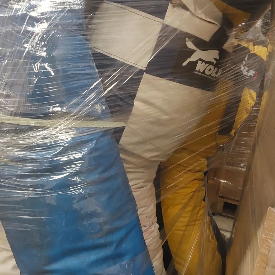 PALLET CONTAINING APPROXIMATELY 9x MIXED PUNCH BAGS