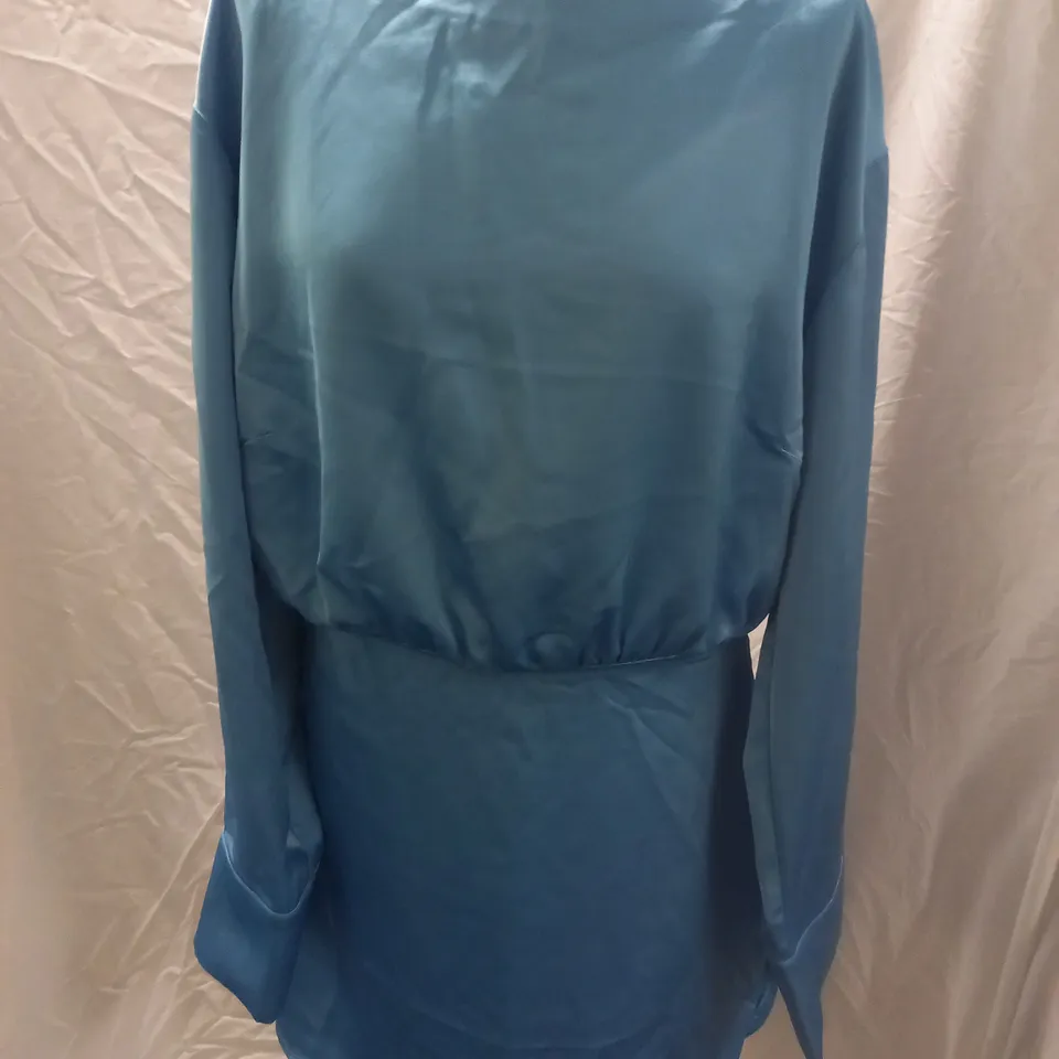 PRETTY LAVISH LONG SLEEVE SATIN MINI DRESS, BLUE - SIZE 16 