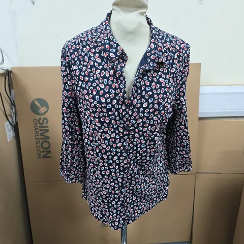 SEASALT CORNWALL WOMEN'S NAVY BLUE LONG-SLEEVE PRINTED SHIRT – WHITE & RED PATTERN SIZE 10