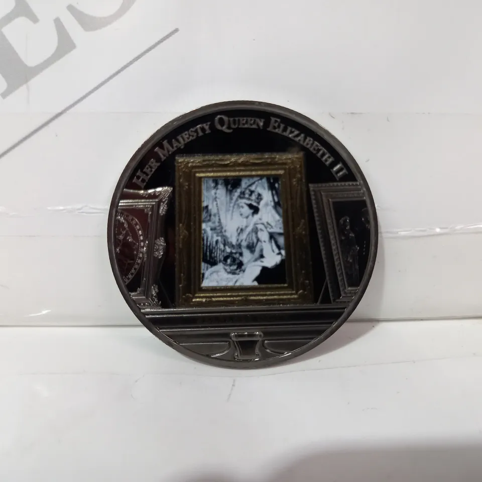 QUEEN ELIZABETH II SELFLESS DUTY COMMEMORATIVE COIN