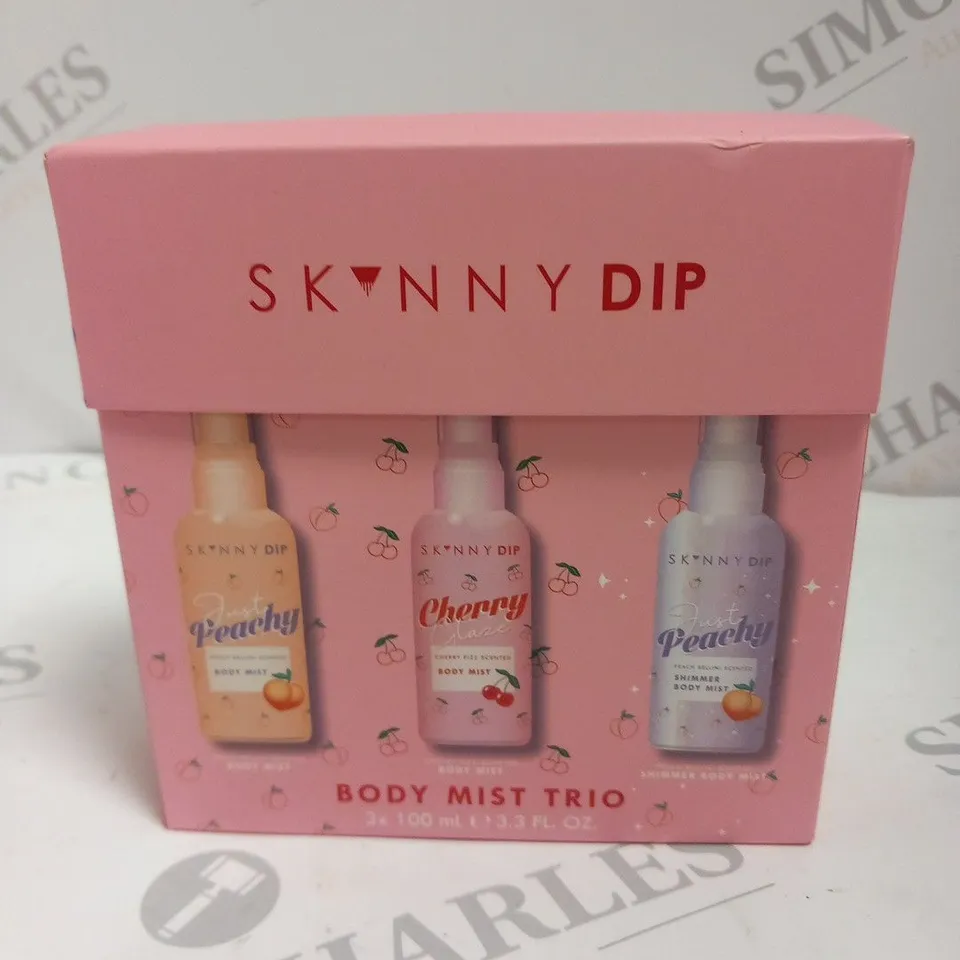 BOXED SKINNYDIP BODY MIST TRIO 3 X 100ML