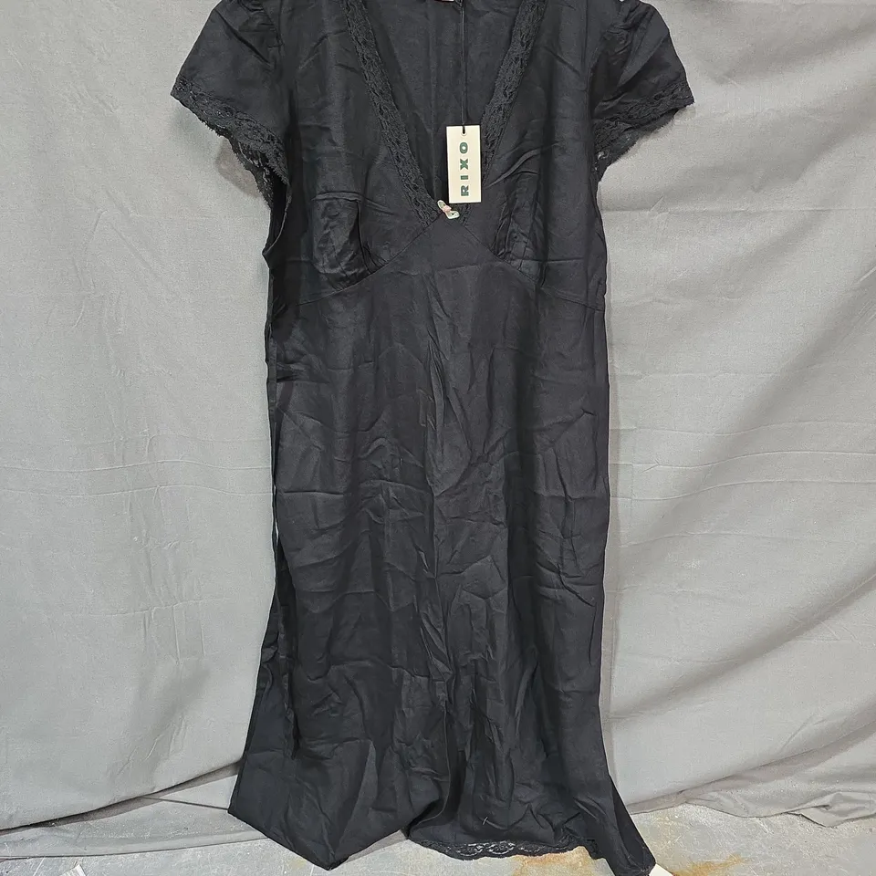 RIXO CLARICE DRESS - BLACK, UK20 (3XL)