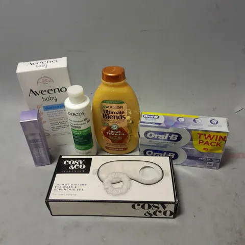 APPROXIMATELY 20 ASSORTED HEALTH & BEAUTY ITEMS TO INCLUDE - AVEENO BABY BODY WASH, ORAL B TOOTHPASTE AND ELF YOUTH BOOSTING SERUM