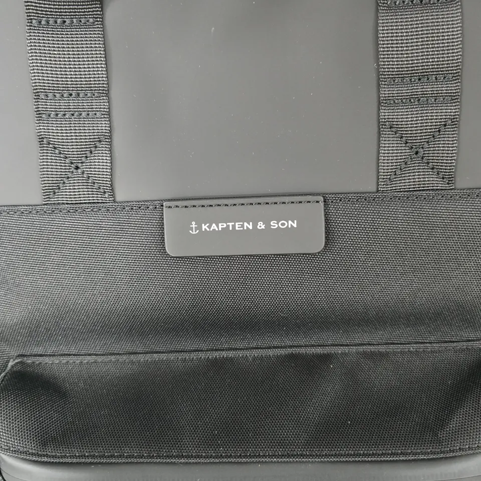 KAPTEN & SON BLACK LAPTOP BACKPACK