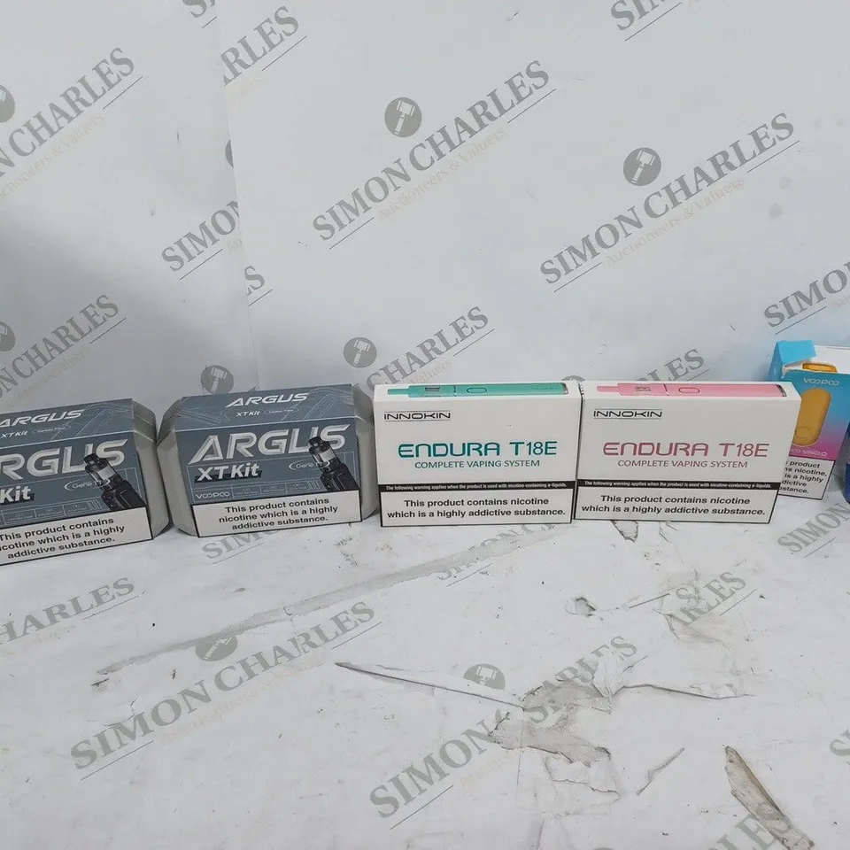 LOT OF APPROXIMATELY 10 BOXED E-CIGARETTES TO INCLUDE ENDURA T20S, VOOPOO VINCI Q, AND ARGUS XTKIT ETC.