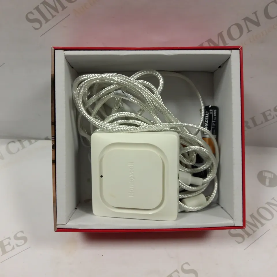 HONEYWELL W1KS W1 WI-FI WATER LEAK AND FREEZE DETECTOR - WHITE