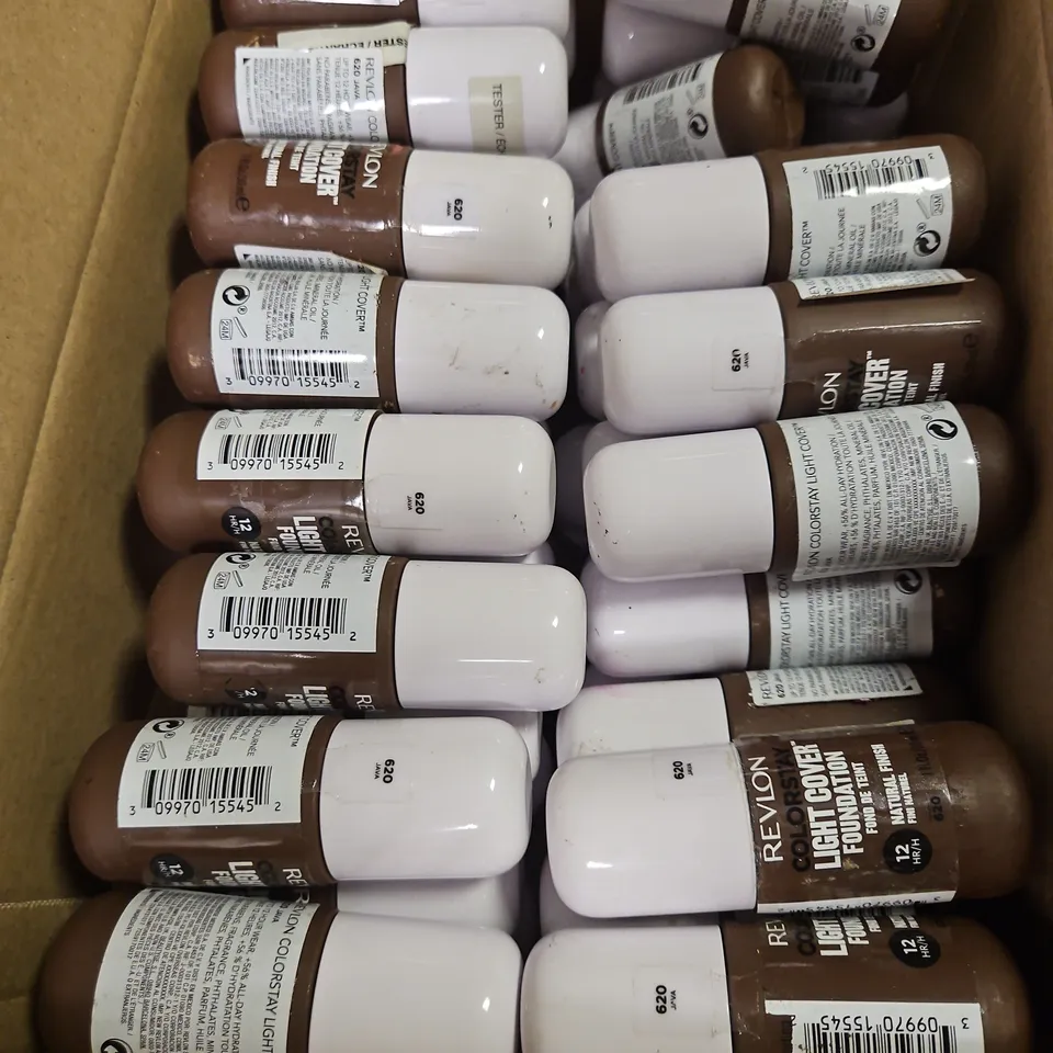 LOT OF APPROXIMATELY 70 REVLON COLOURSTAY LIGHT COVER 30ML FOUNDATIONS - 620 JAVA