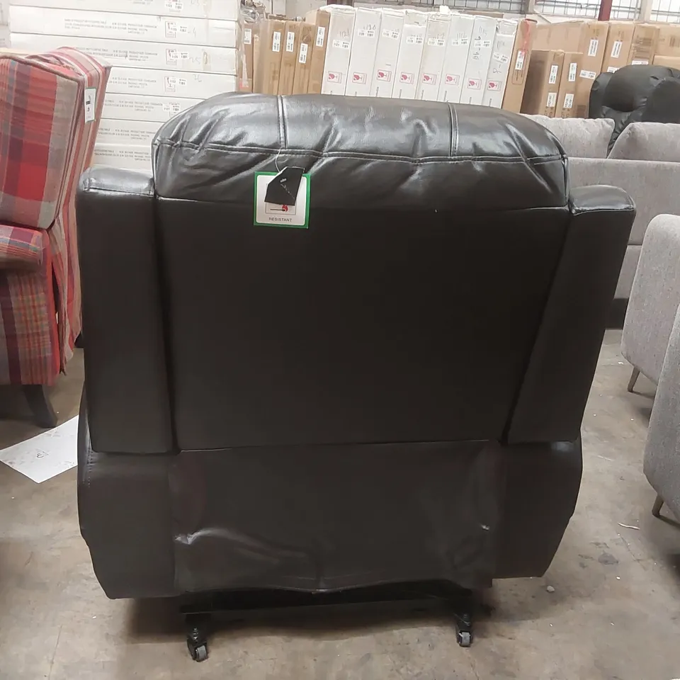 QUALITY DESIGNER FAUX LEATHER ELECTRIC RECLINING ARMCHAIR
