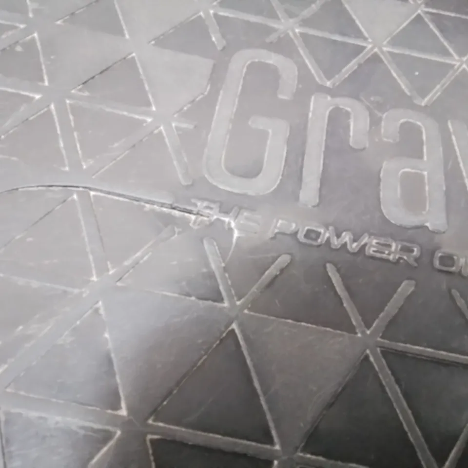 GRAVIT8 VIBRATION PLATE