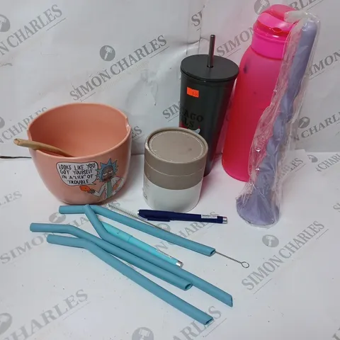 APPROXIMATELY 7 COTTON ON ITEMS INCLUDING LARGE PINK WATER BOTTLE, LARGE FOOD BOWL, SCENTED CANDLE