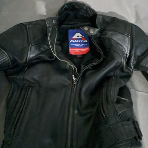 AKITO RIDING JACKET IN BLACK SIZE 40 