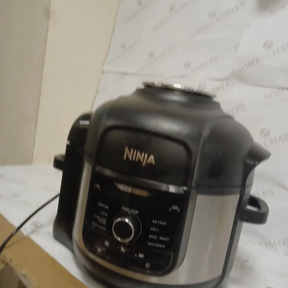 NINJA FOODI MULTI-COOKER