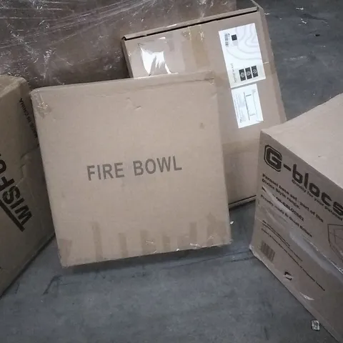 PALLET OF ASSORTED ITEMS INCLUDING FIRE BOWL, PARASOL BASE SET, FOLDING MINI TENT, KARMIC CHAIR BLACK, GLASS TABLE BLACK