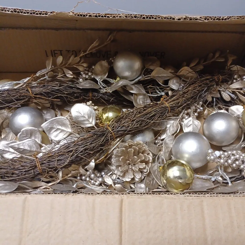 6FT CHAMPAGNE GOLD PRE LIT GARLAND RRP £39.99
