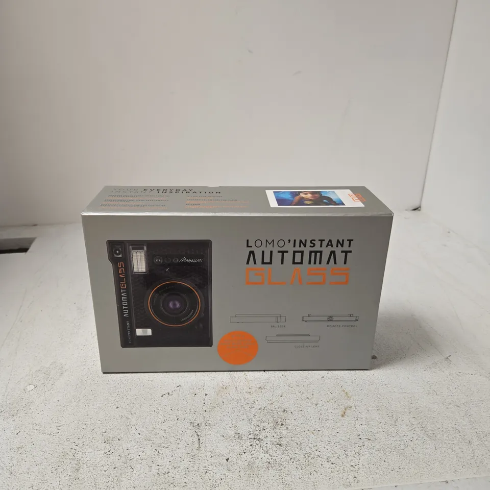 LOMOGRAPHY LOMO'INSTANT AUTOMAT GLASS CAMERA – BOXED