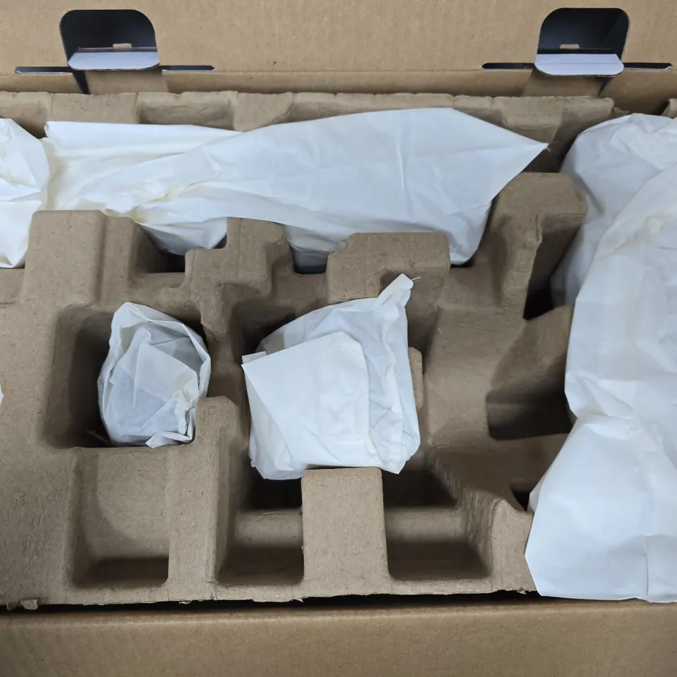 BOXED SHARK STRATOS STAINFORCE