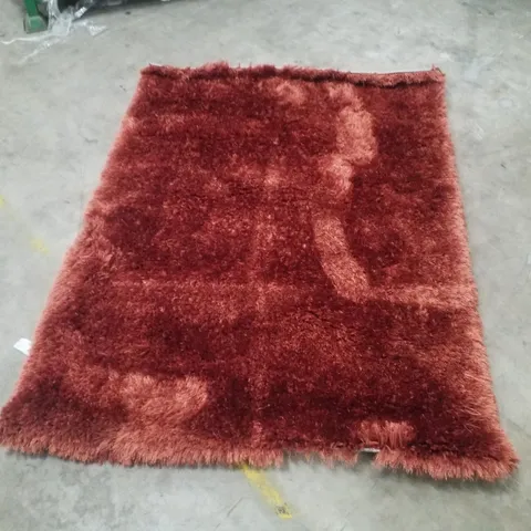 QUALITY DESIGNER AREA RUG    - APPROXIMATELY 163X122CM