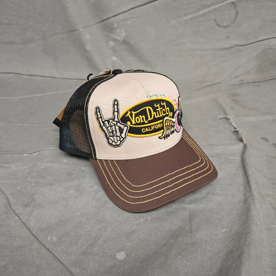 VON DUTCH CALIFORNIA TRUCKER CAP – ONE SIZE FITS ALL