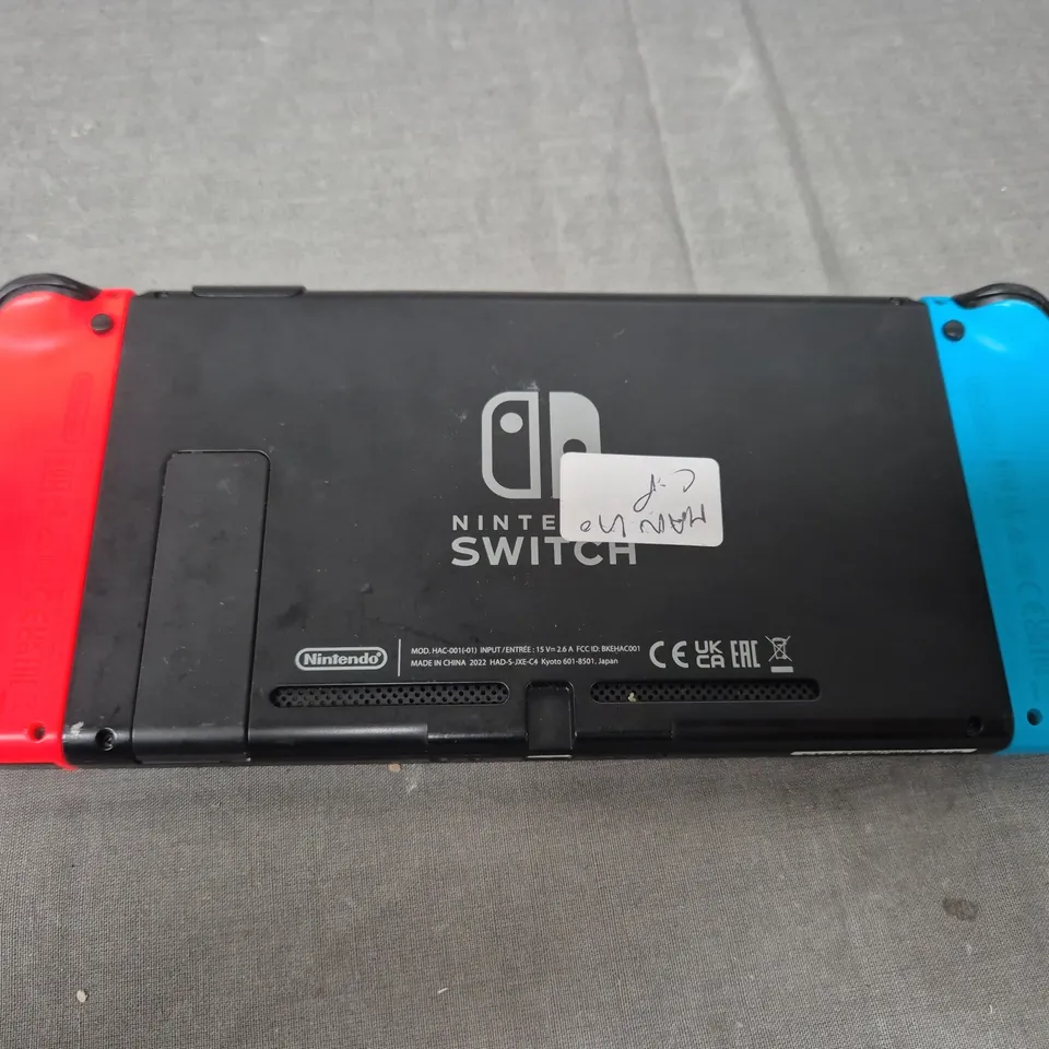 NINTENDO SWITCH HAND HELD CONSOLE