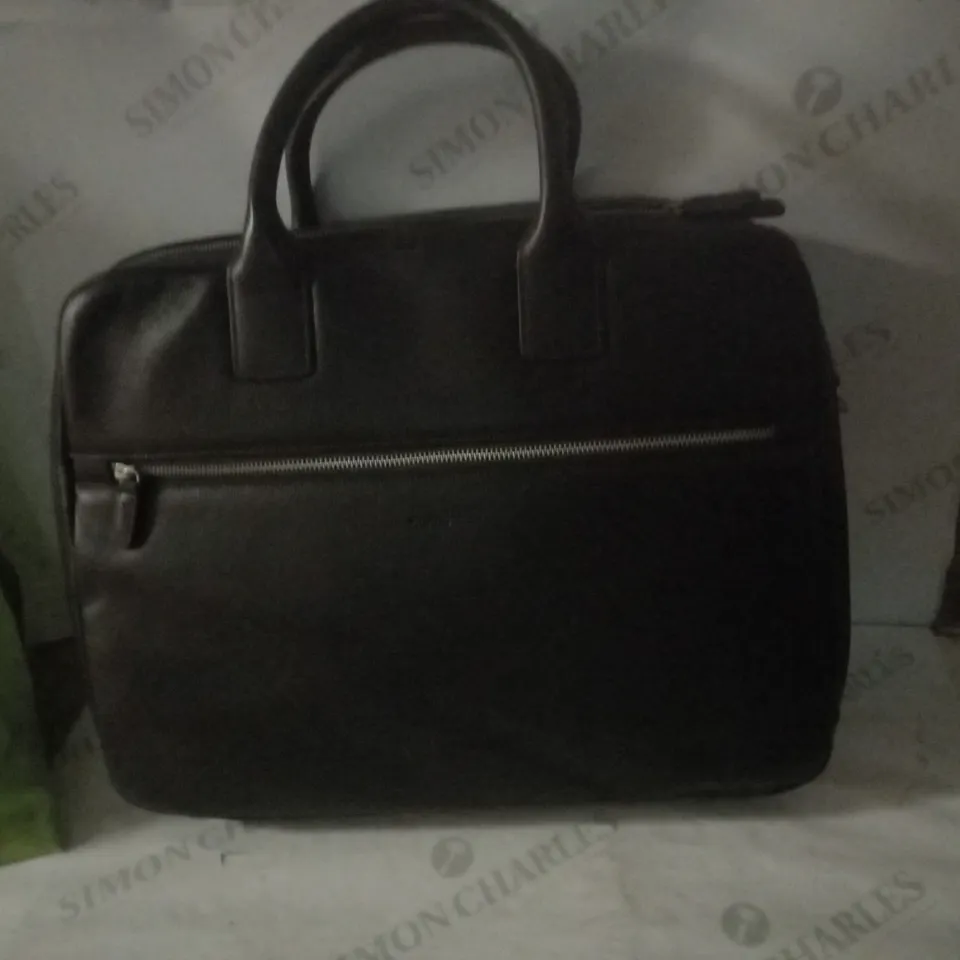 PICARD MENS LEATHER MESSENGER BAG, BLACK 