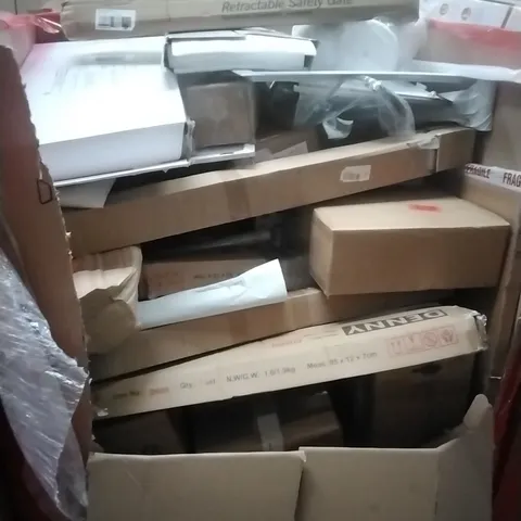 PALLET OF ASSORTED HOUSEHOLD GOODS AND PRODUCTS TO INCLUDE; SAFETY GATES, BOXED FURNITURE ETC