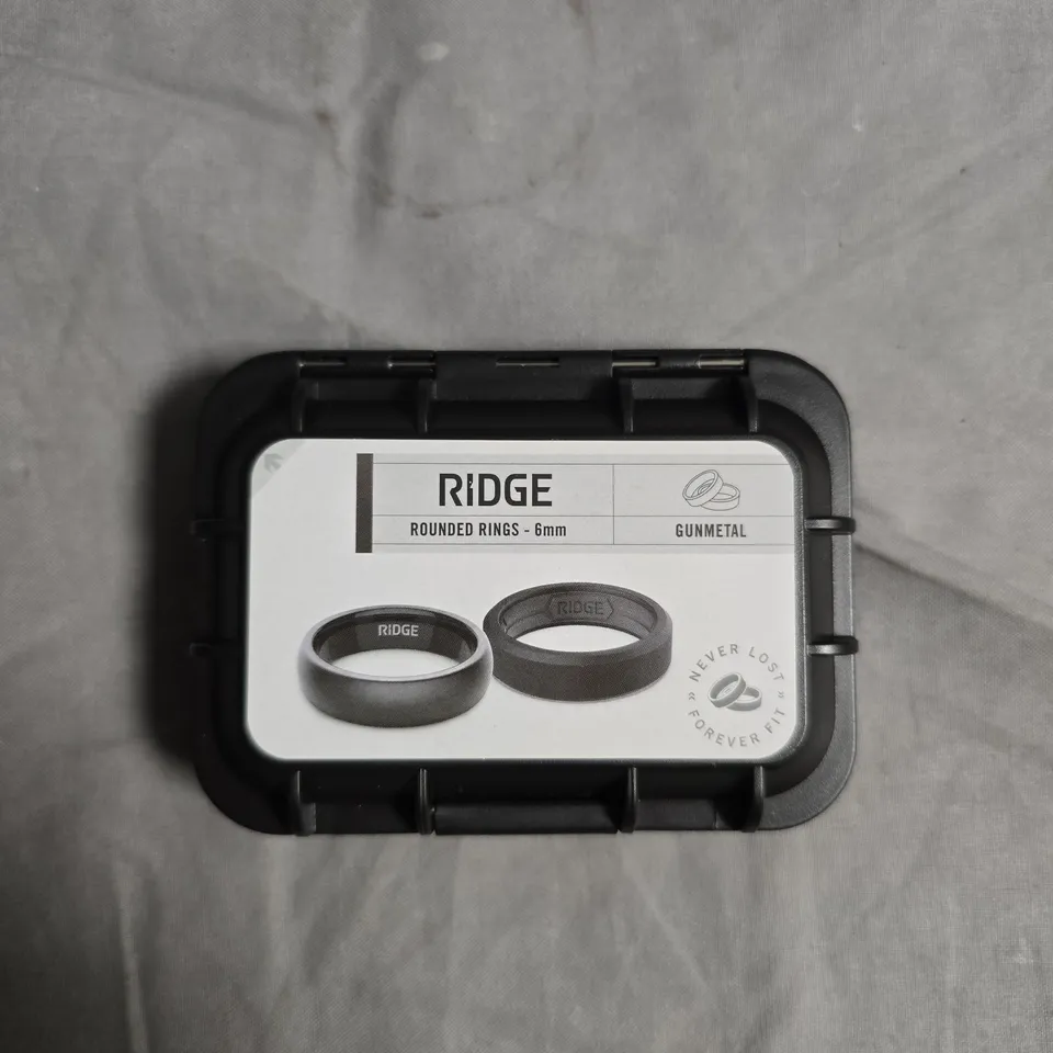 RIDGE ROUNDED RINGS – GUNMETAL, 6MM (SET OF 2)