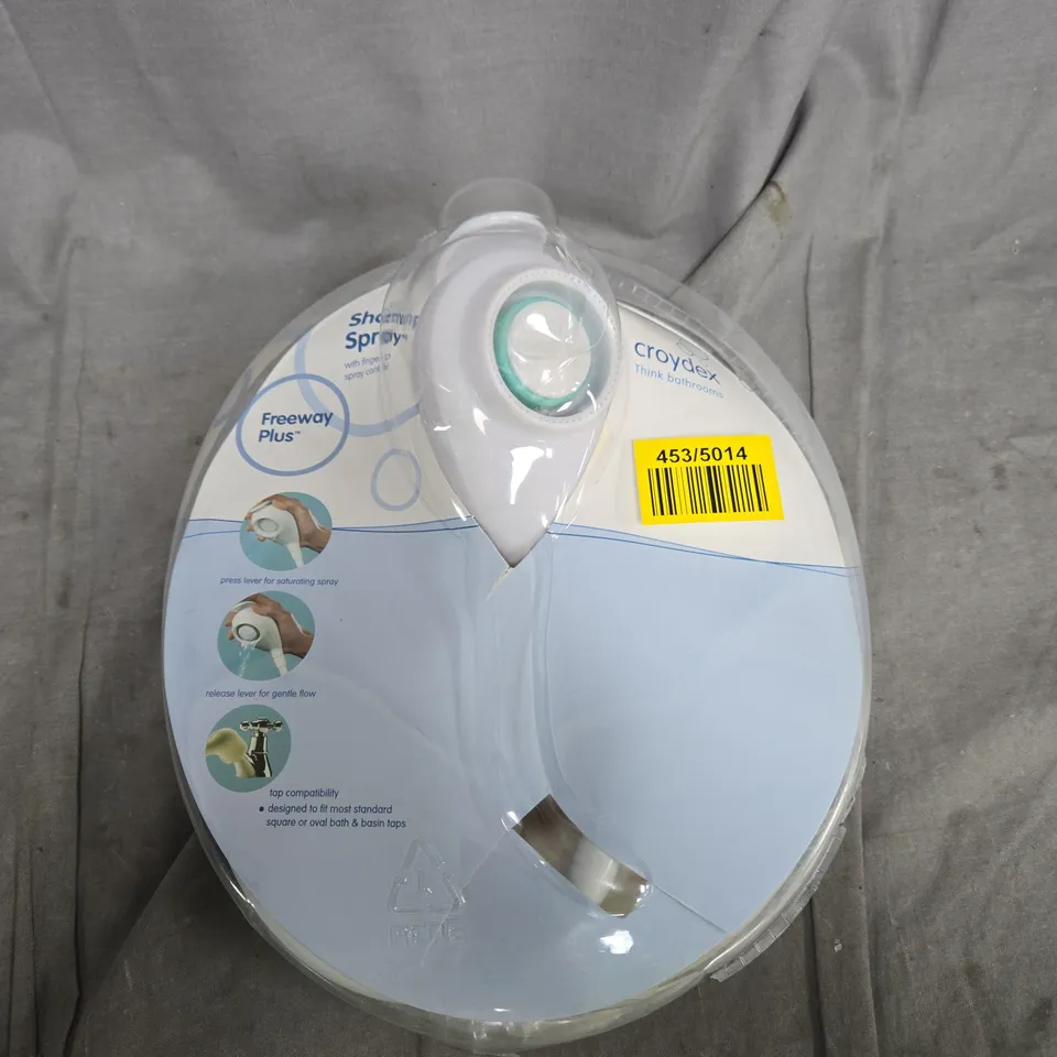 CROYDEX SHAMPOO SPRAY WITH FREEWAY PLUS – TAP ATTACHMENT FOR BATHROOMS 