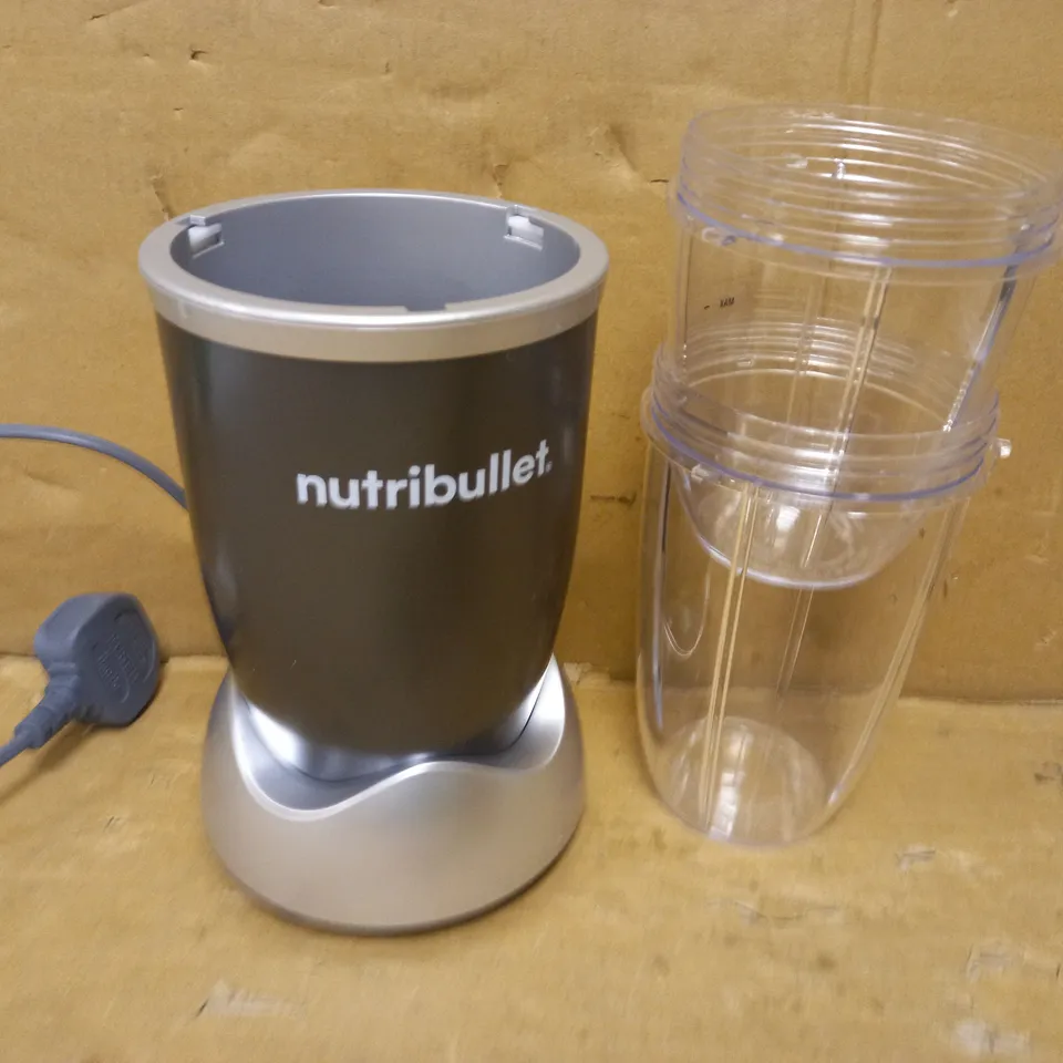 NUTRIBULLET 600 SERIES - NUTRIENT EXTRACTOR HIGH SPEED BLENDER - 600 W - GRAPHITE