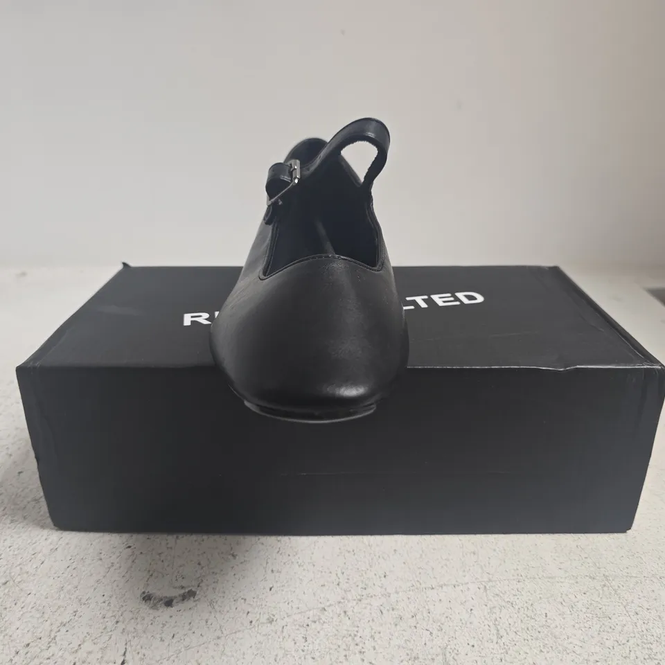 BOXED PAIR OF READY SALTED SHOES IN BLACK SIZE 7